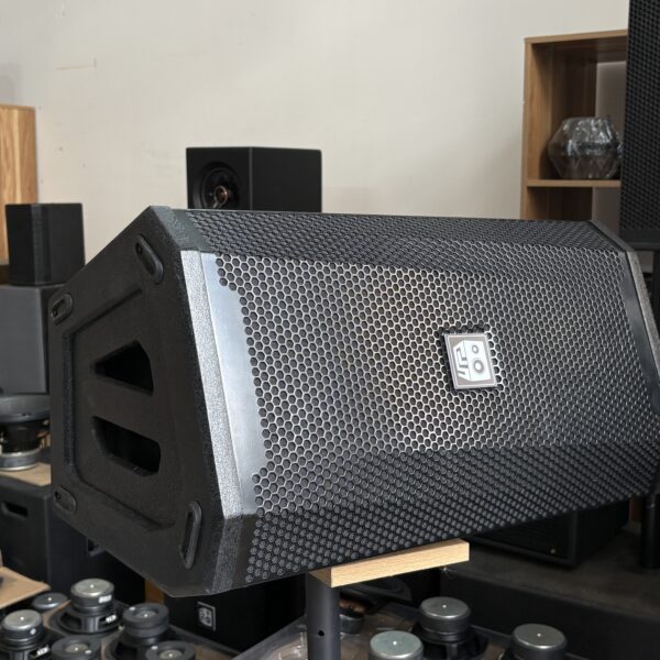 Loa Karaoke Xách Tay SL180-C28K (JBL Control 28-1)